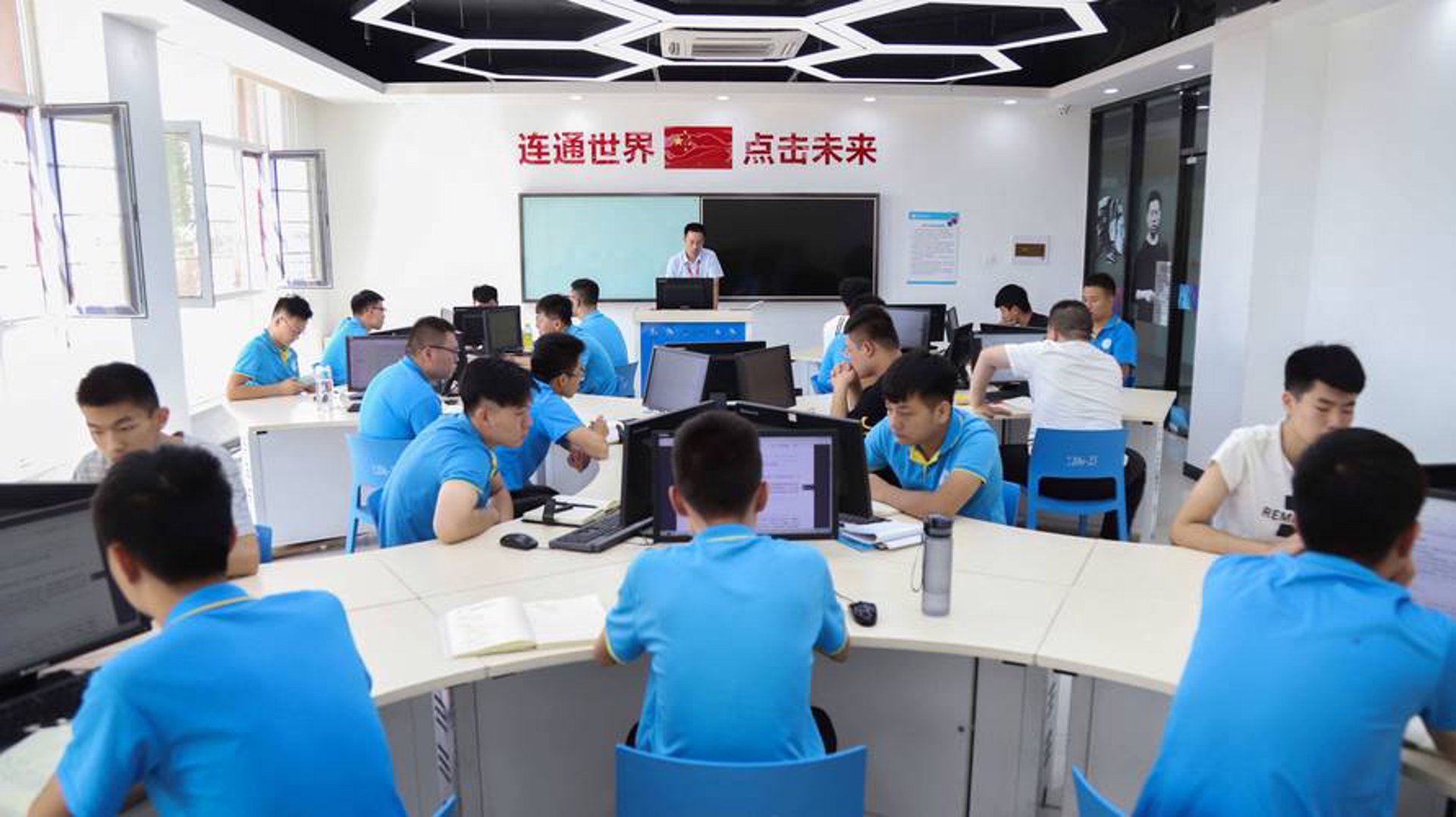 柏霓网络科技